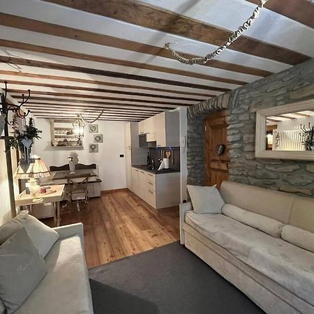 La Casetta Del Cuore Tra Terme E Montagna Pré-Saint-Didier Esterno foto